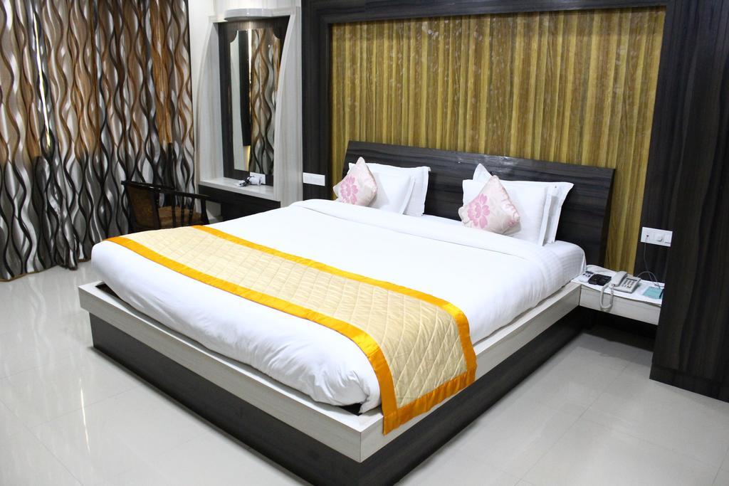 Bodhgaya Regency Hotel Luaran gambar